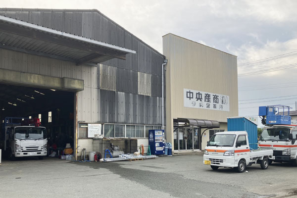 伊勢営業所外観