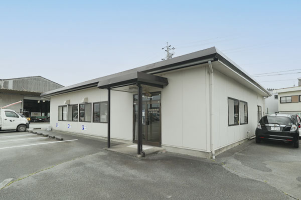 松阪営業所外観